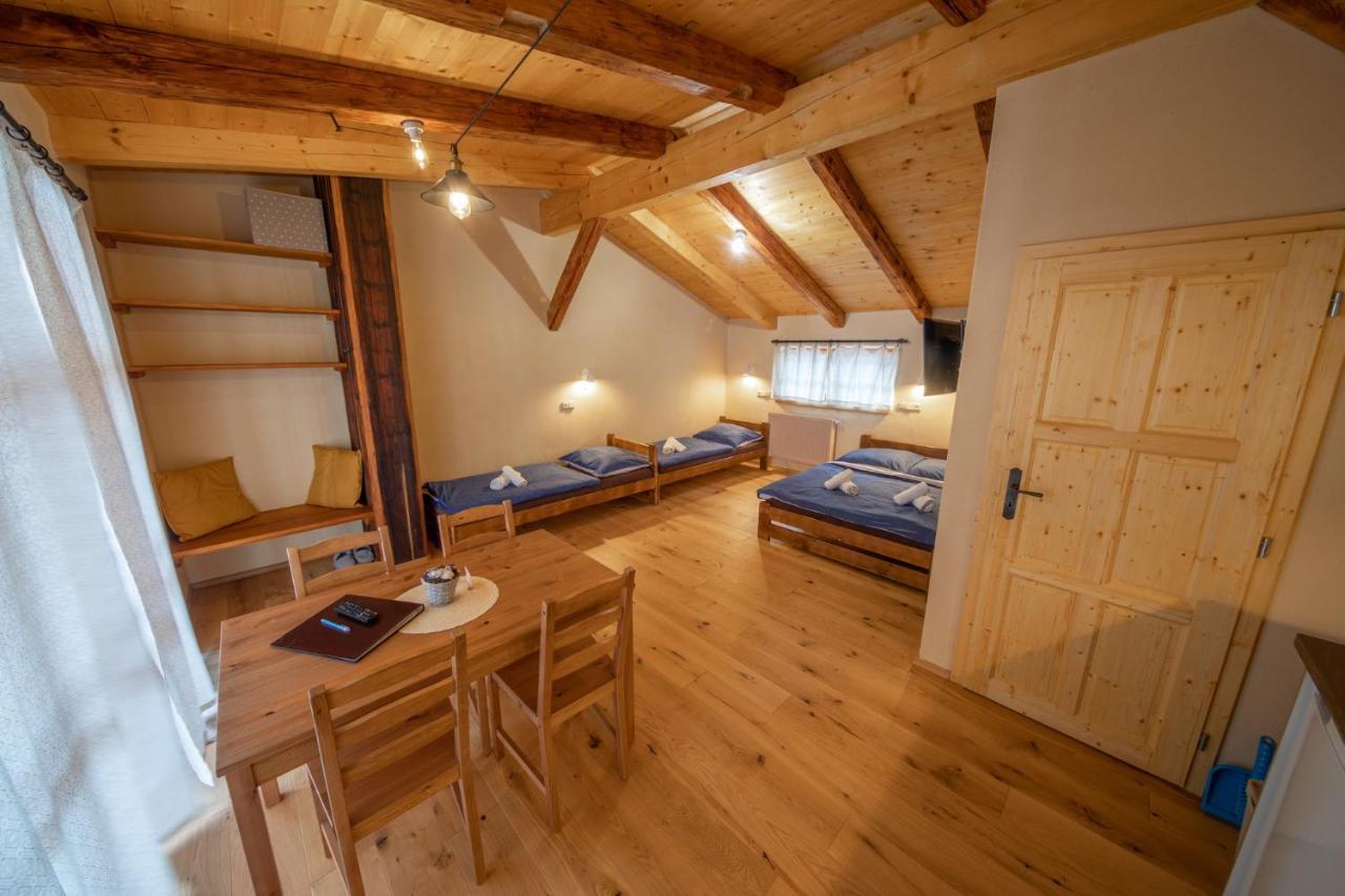 Apartment Ve Mlyne Teplice nad Metují Εξωτερικό φωτογραφία
