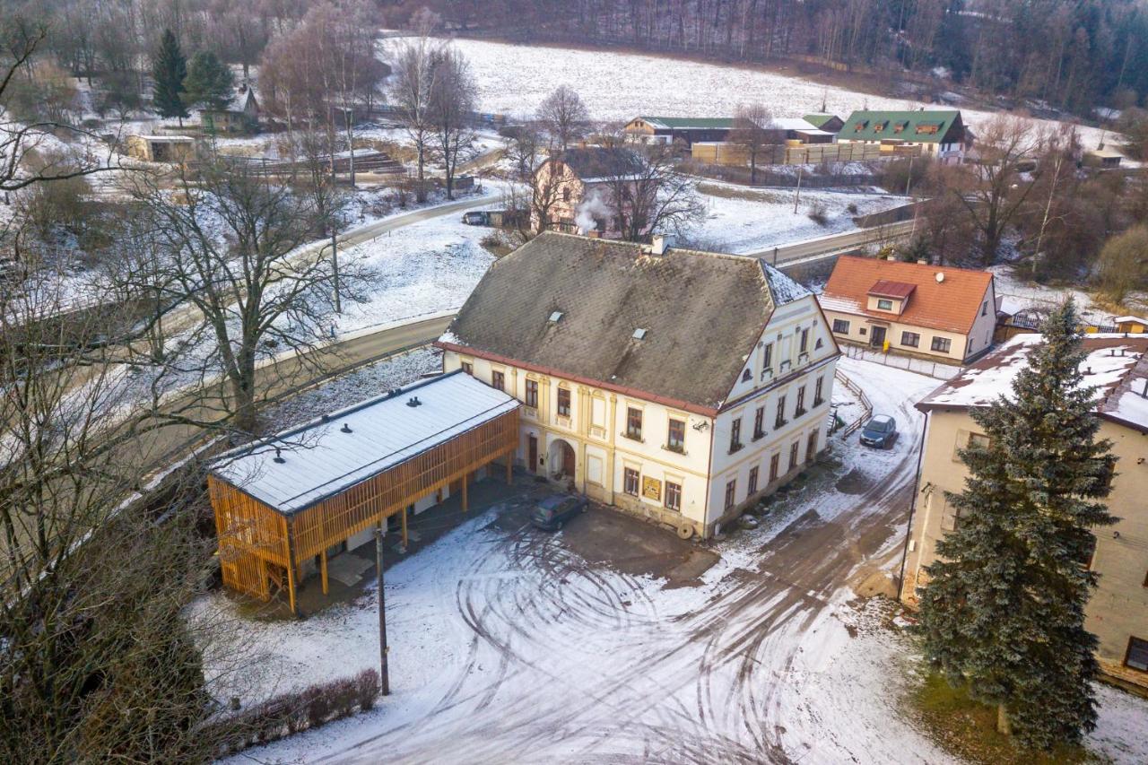 Apartment Ve Mlyne Teplice nad Metují Εξωτερικό φωτογραφία