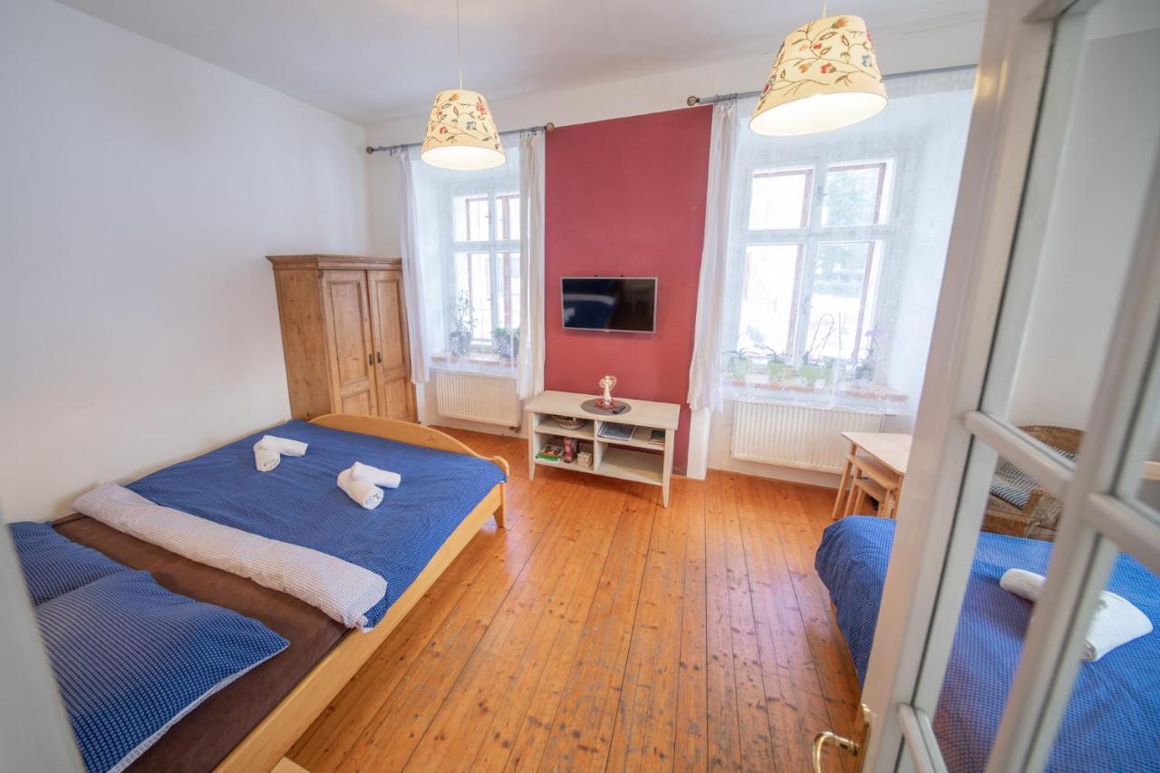 Apartment Ve Mlyne Teplice nad Metují Εξωτερικό φωτογραφία