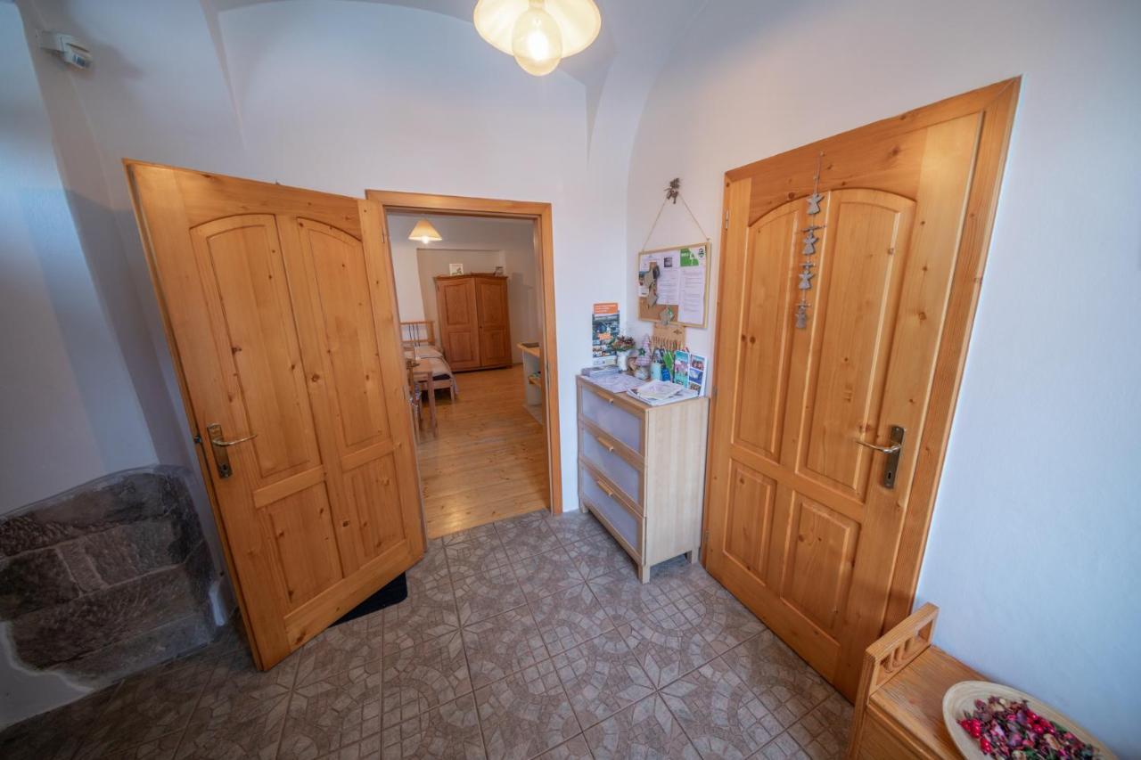 Apartment Ve Mlyne Teplice nad Metují Εξωτερικό φωτογραφία