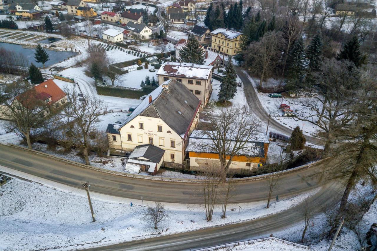 Apartment Ve Mlyne Teplice nad Metují Εξωτερικό φωτογραφία