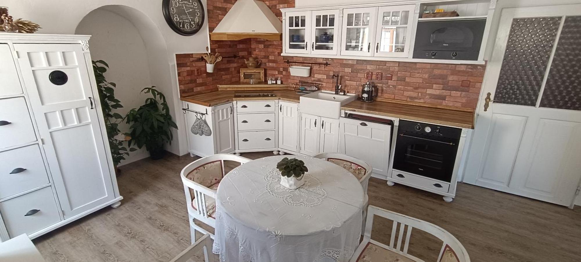 Apartment Ve Mlyne Teplice nad Metují Δωμάτιο φωτογραφία